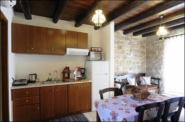 Esperides Stone Houses Palekastro Extérieur photo